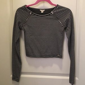 Guess Crop Top
